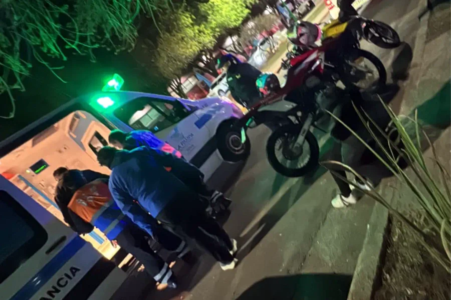 Dos jóvenes hospitalizados tras un choque en General Pico