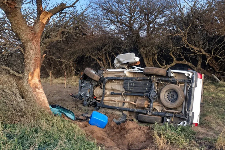 Un hombre murió tras un vuelco entre Telén y Victorica